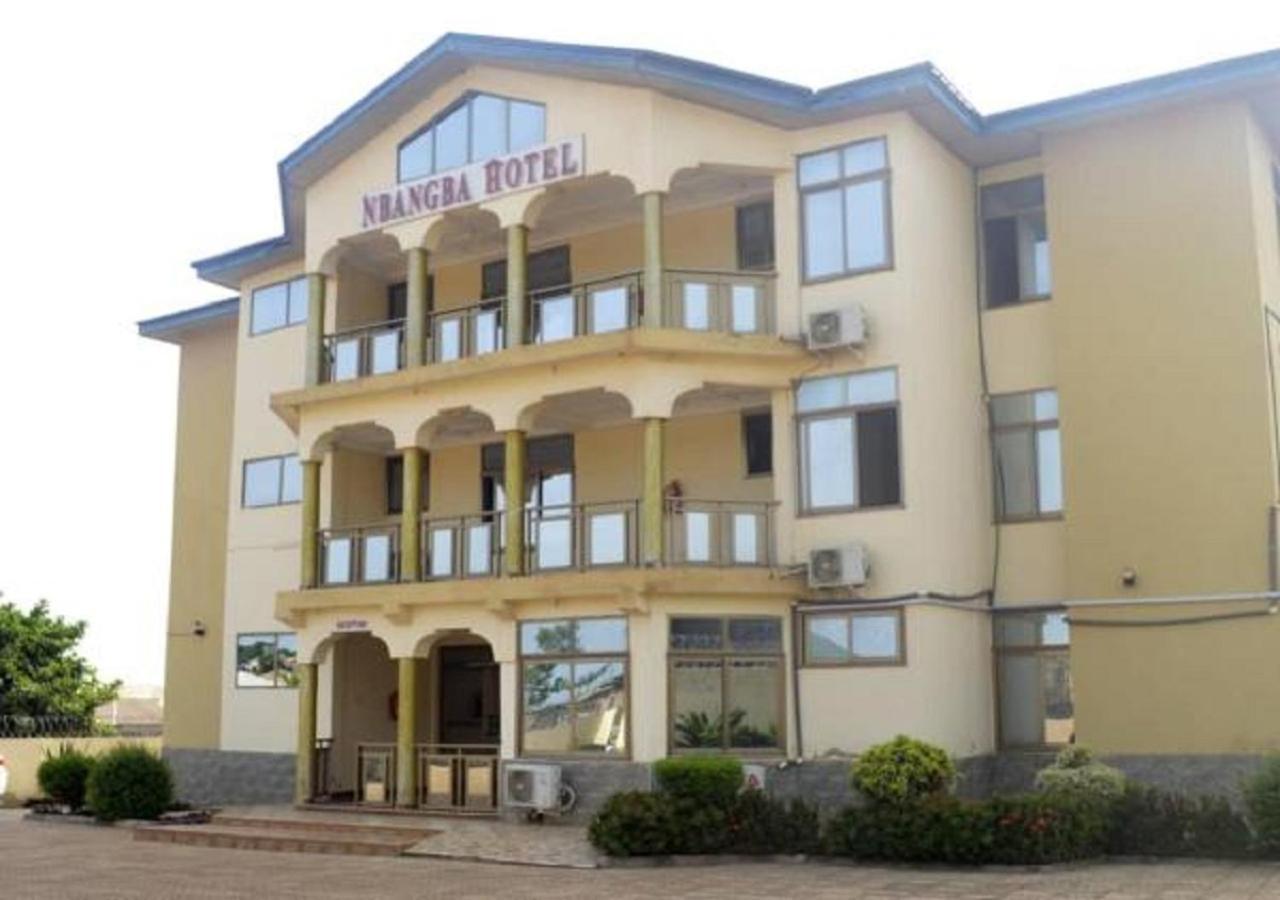 Nbangba Hotel Techiman Екстериор снимка