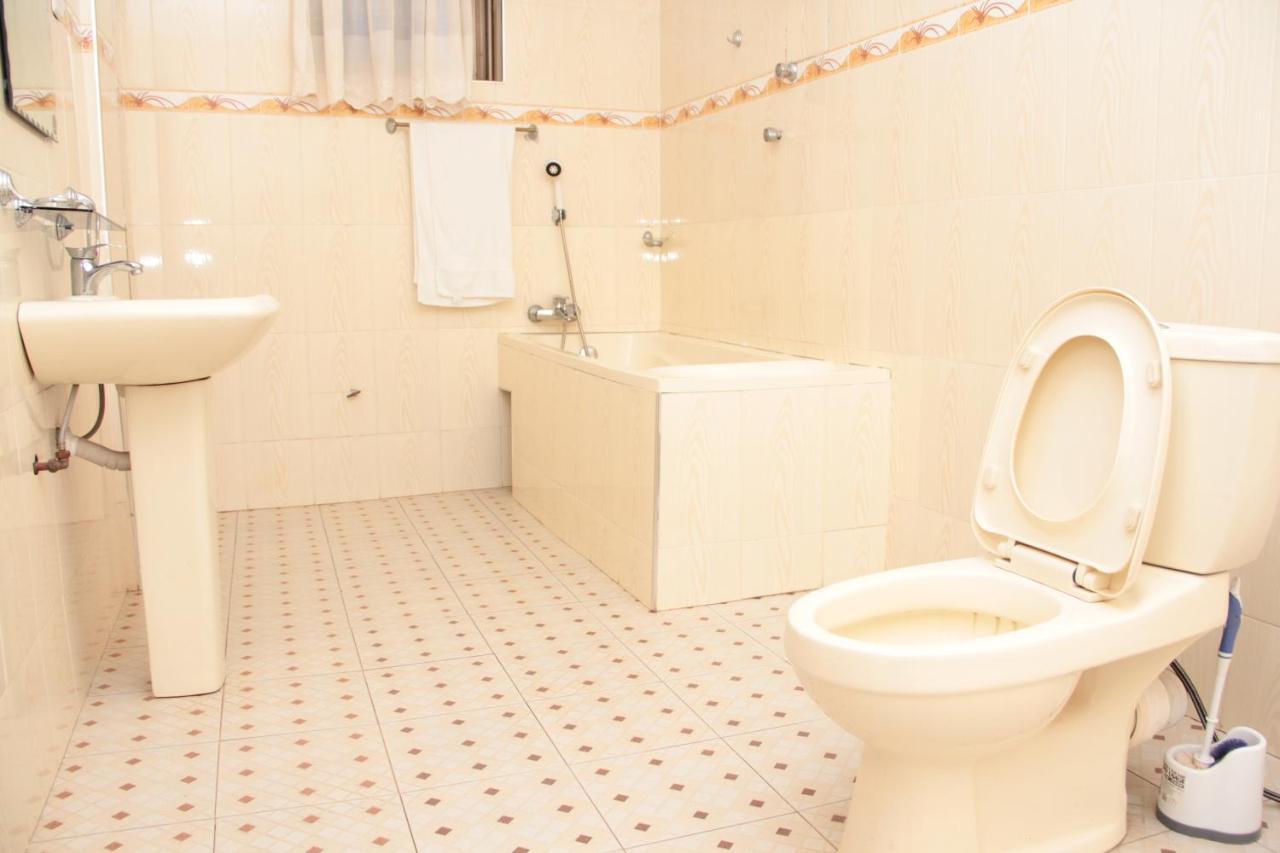 Nbangba Hotel Techiman Екстериор снимка